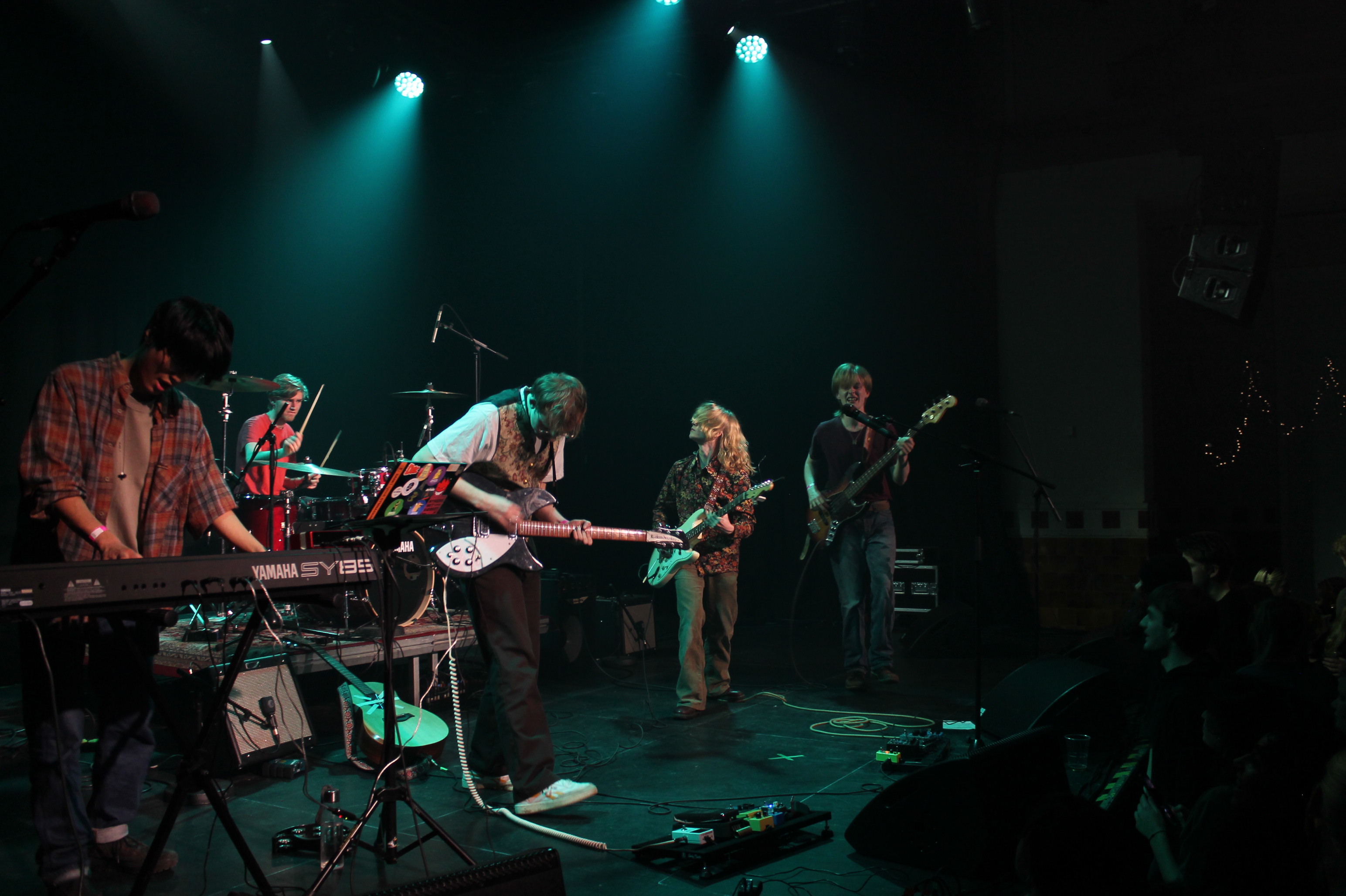 Bandet Blåregn til en koncert